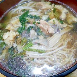 鶏ももほうれん草ひらたけ蕎麦